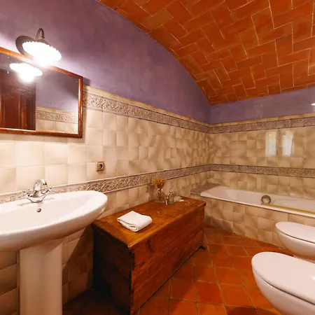 Летний дом Turisme Rural - Mas - Monells
